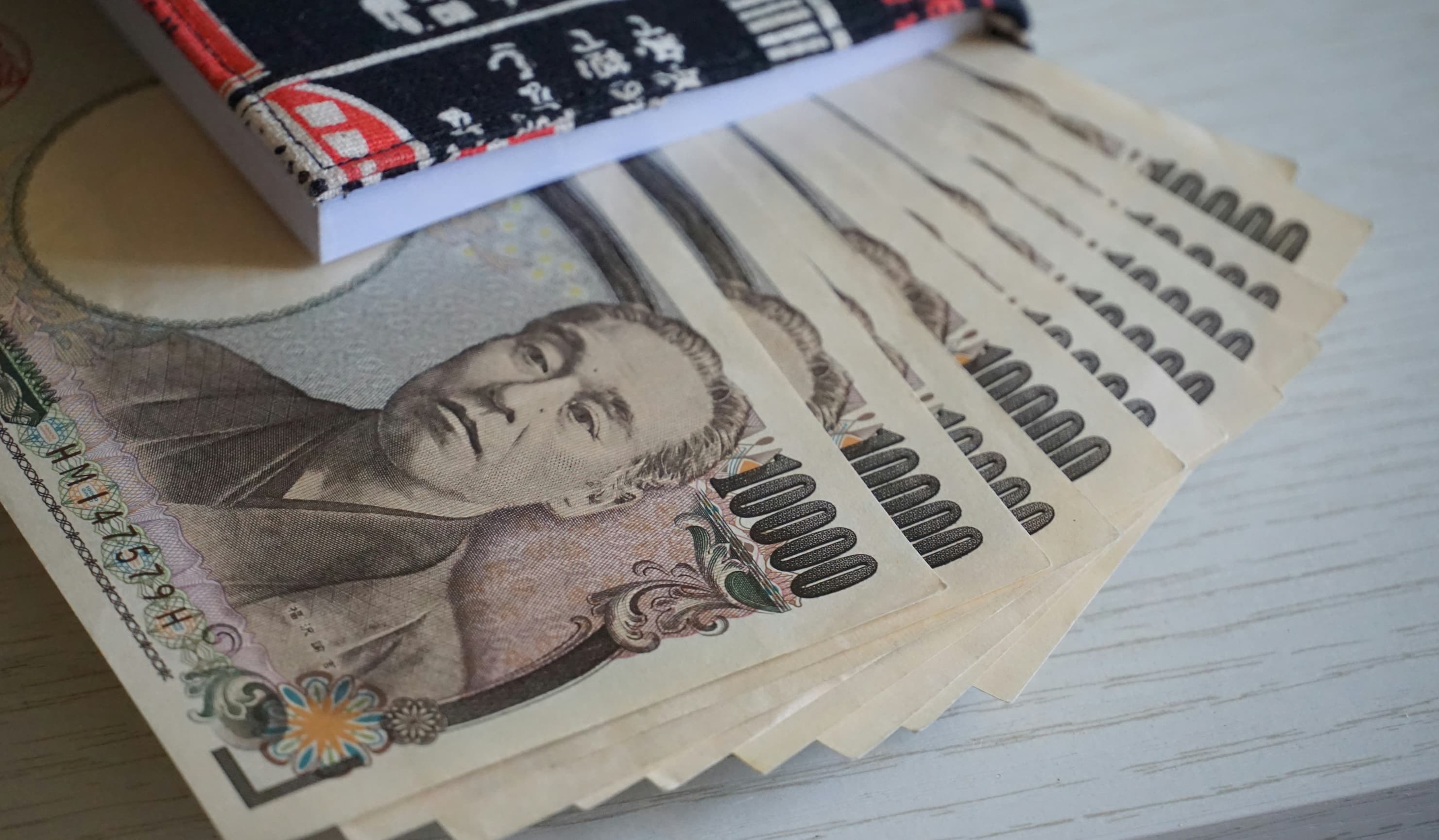 800원대 된 엔화, 엔테크로 돈 벌어볼까?