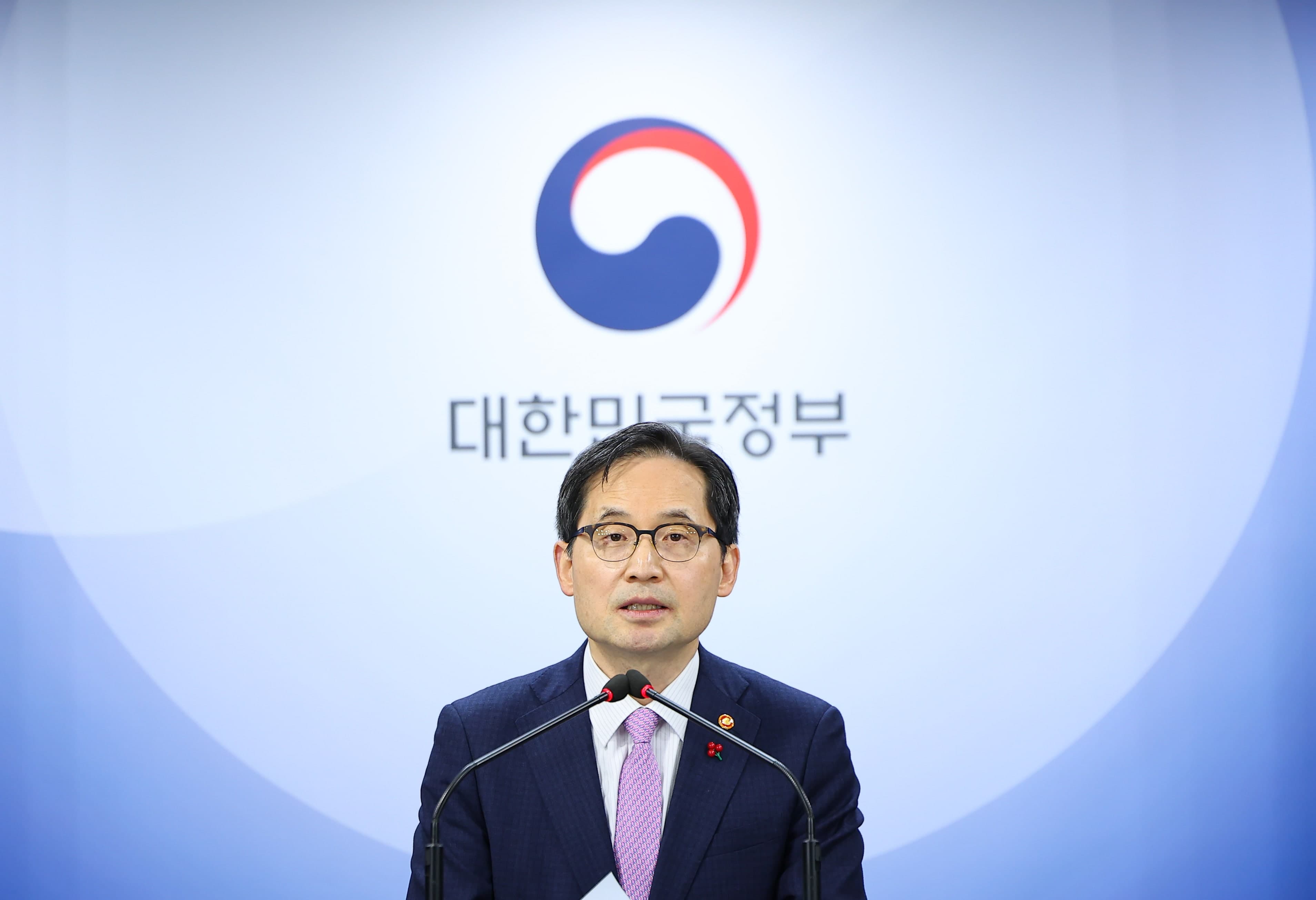 플랫폼법 추진, 네카오 독과점 막을까