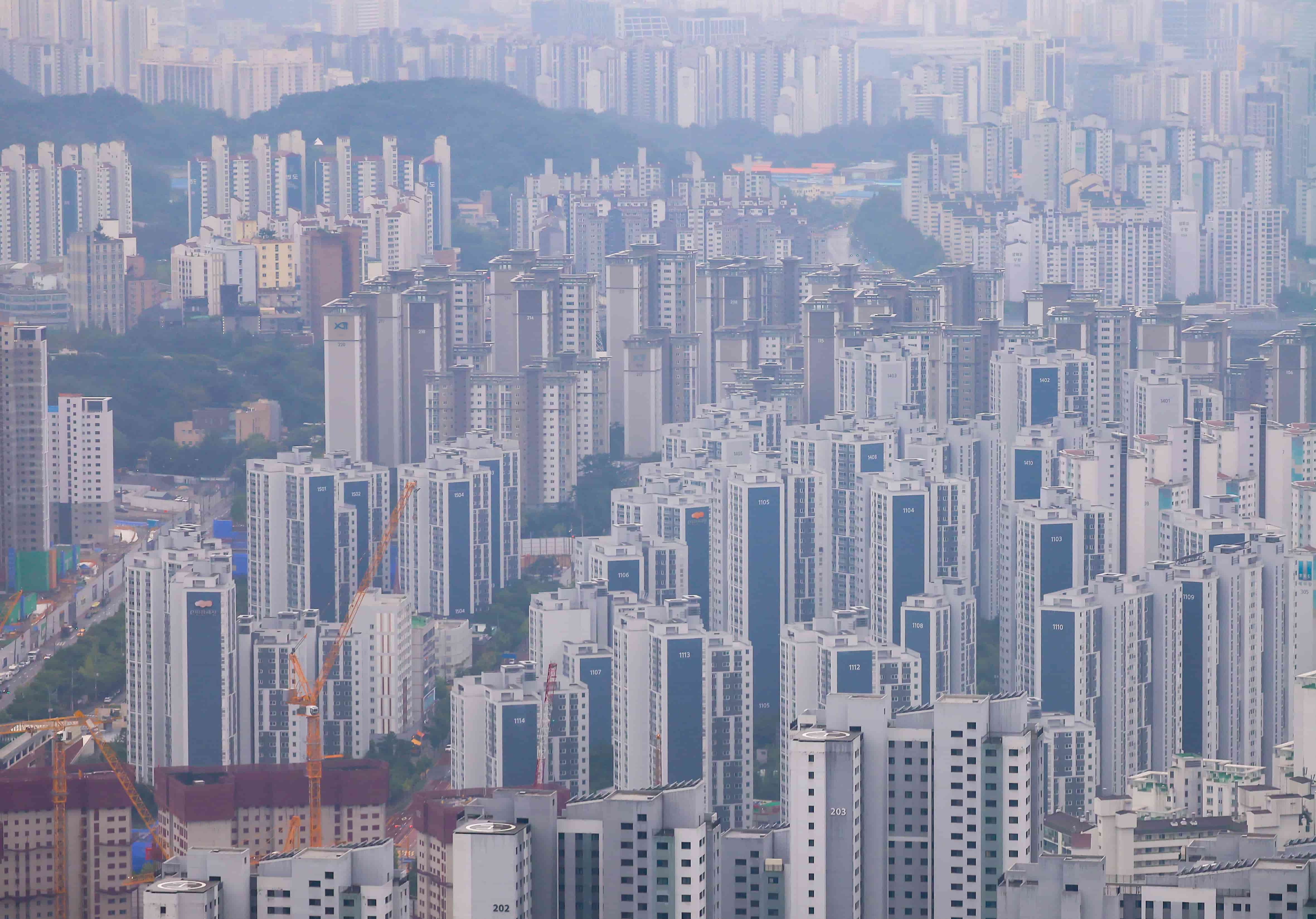 아파트 건설사 업계, 여전히 위태로울까 썸네일 이미지