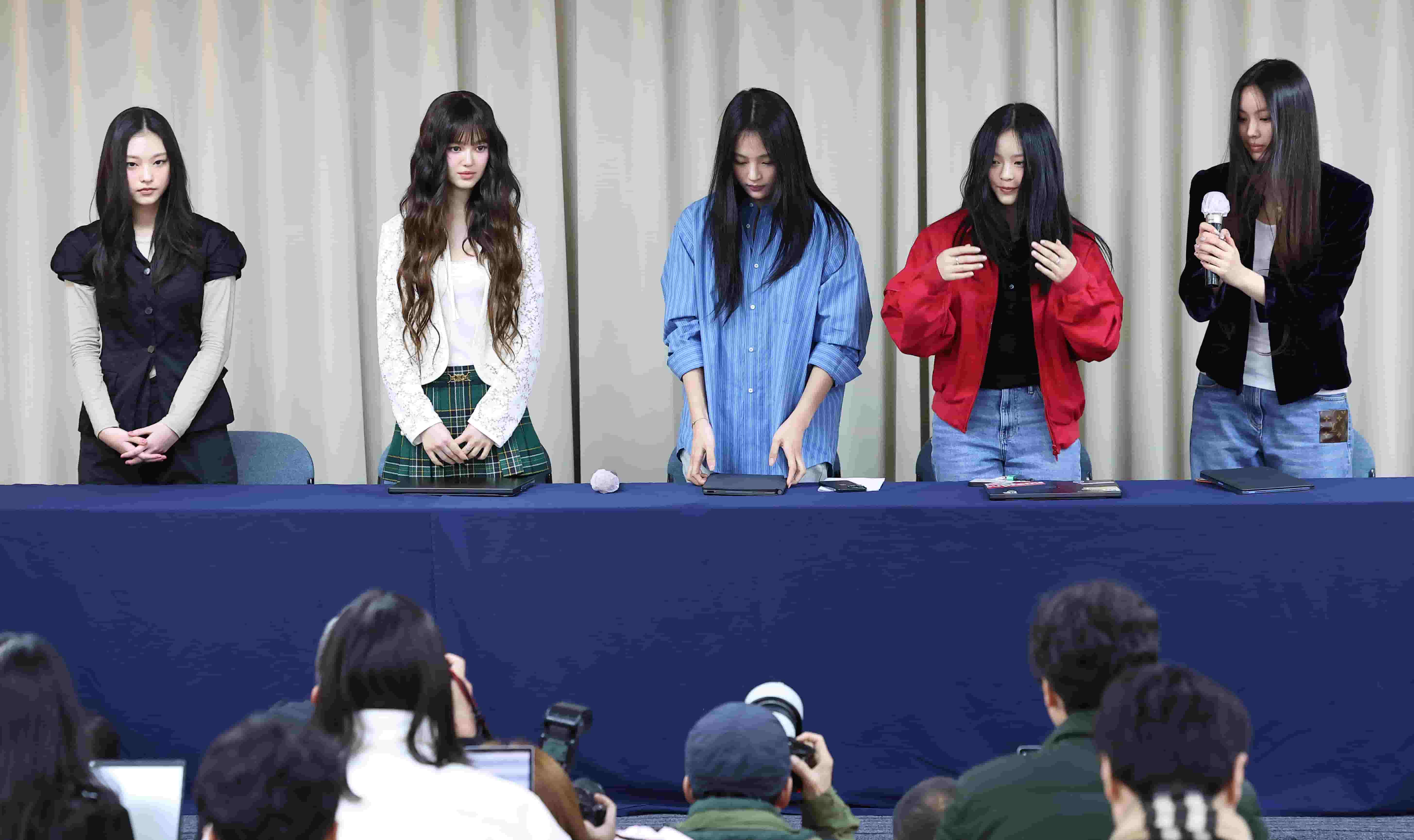 어도어 떠나는 뉴진스, 비밀 계약 드러난 방시혁