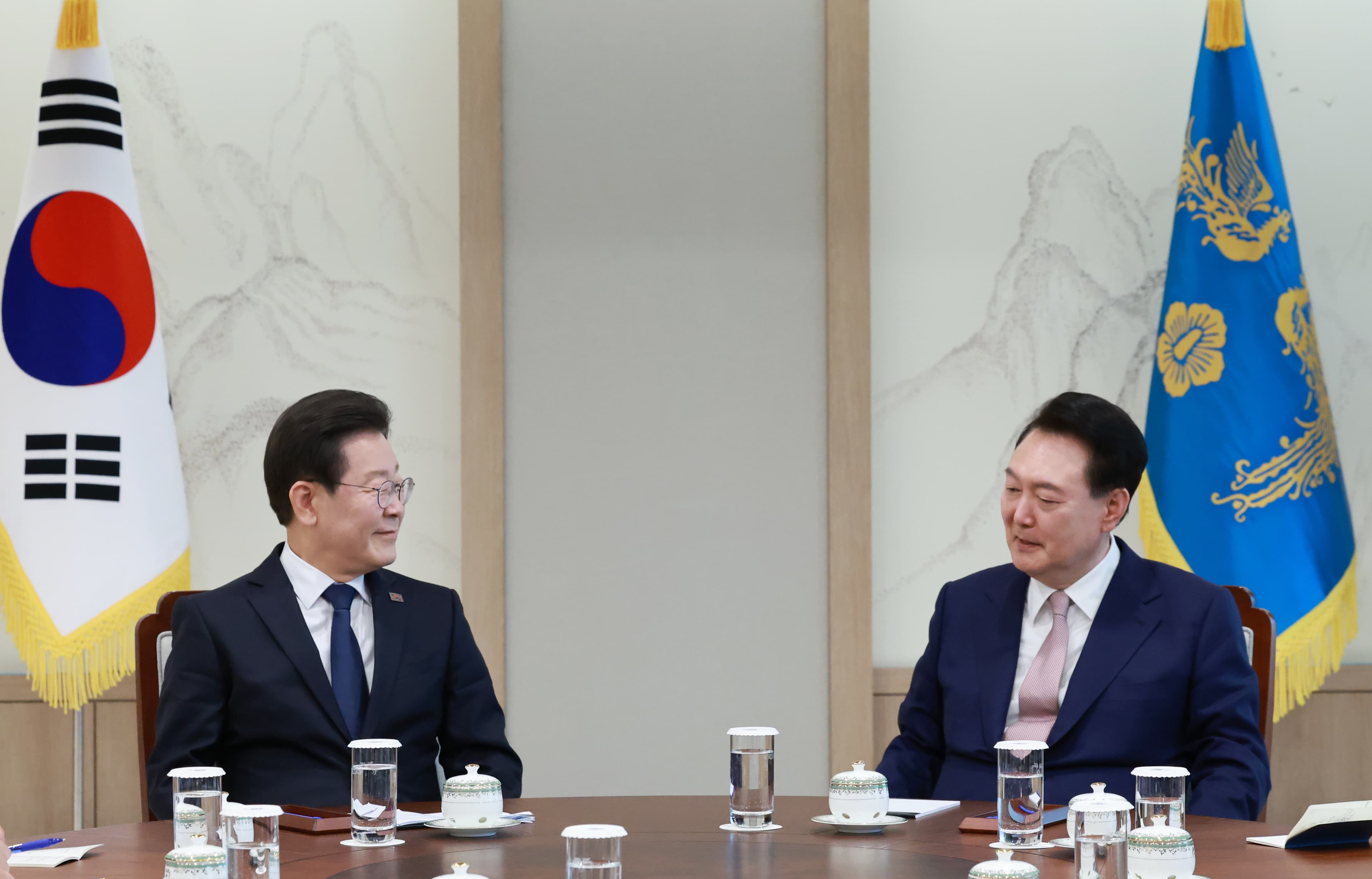 민생회복지원금, 왜 논란일까?