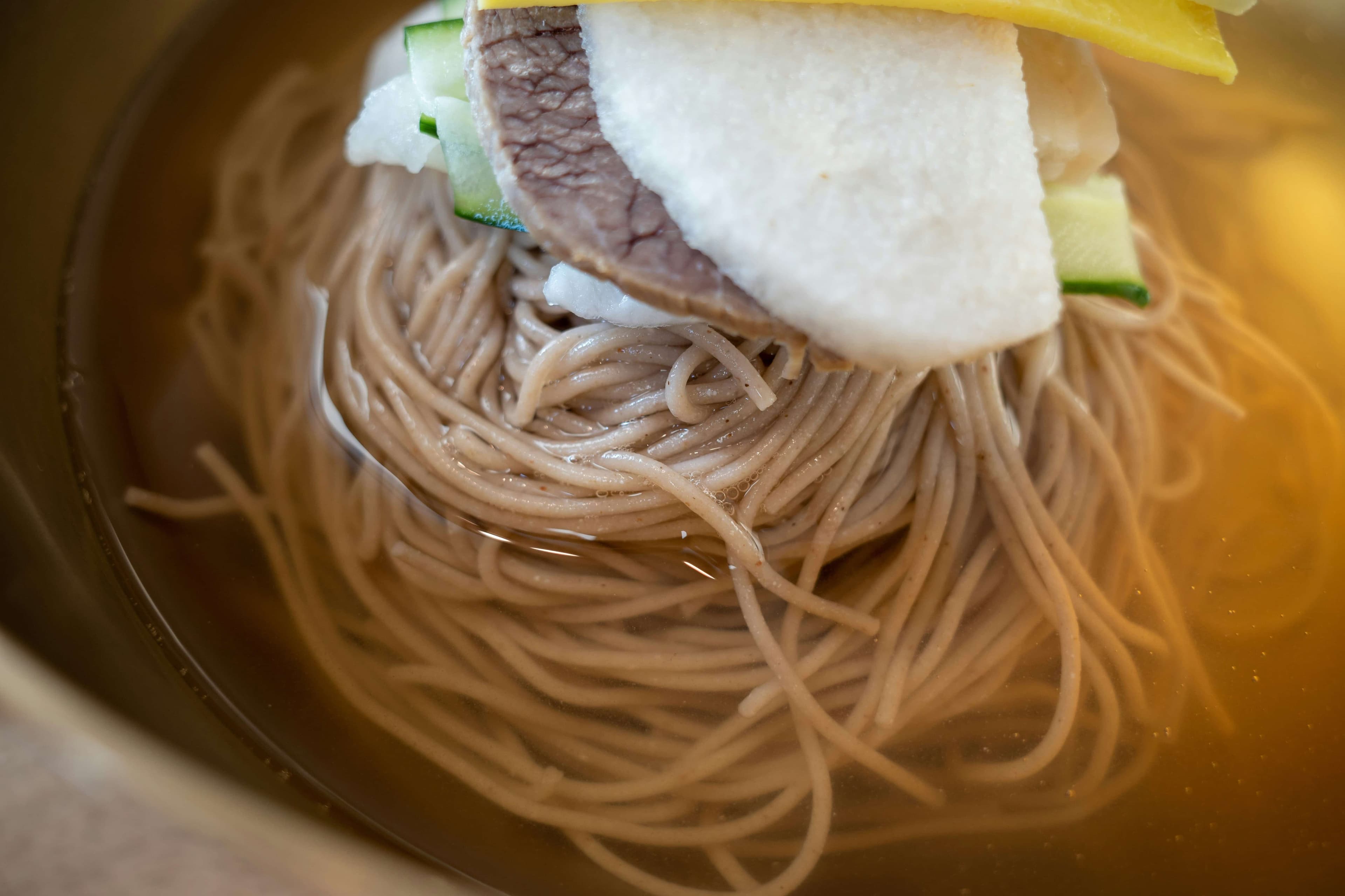 삼계탕, 냉면, 김밥...  안 오르는 게 없다