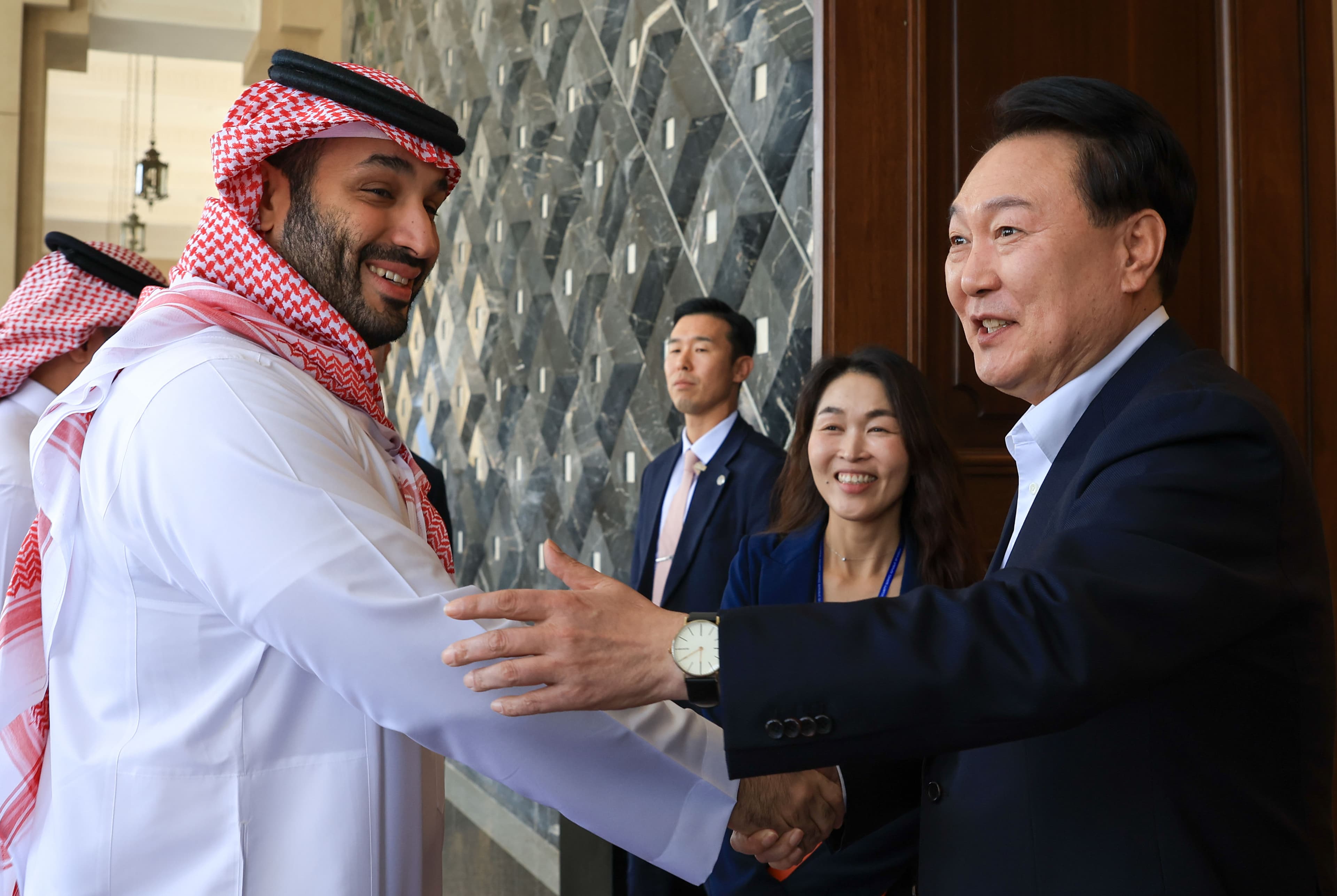 한국·UAE, 포괄적경제동반자협정 체결