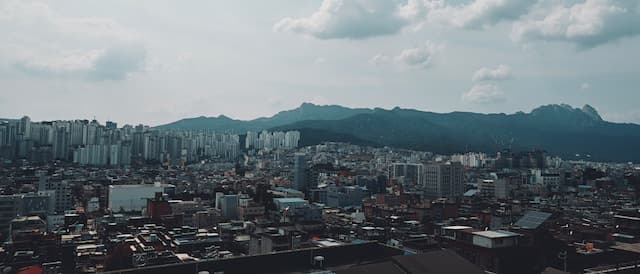 부동산 침체에 늘어난 외국인 부동산 투기