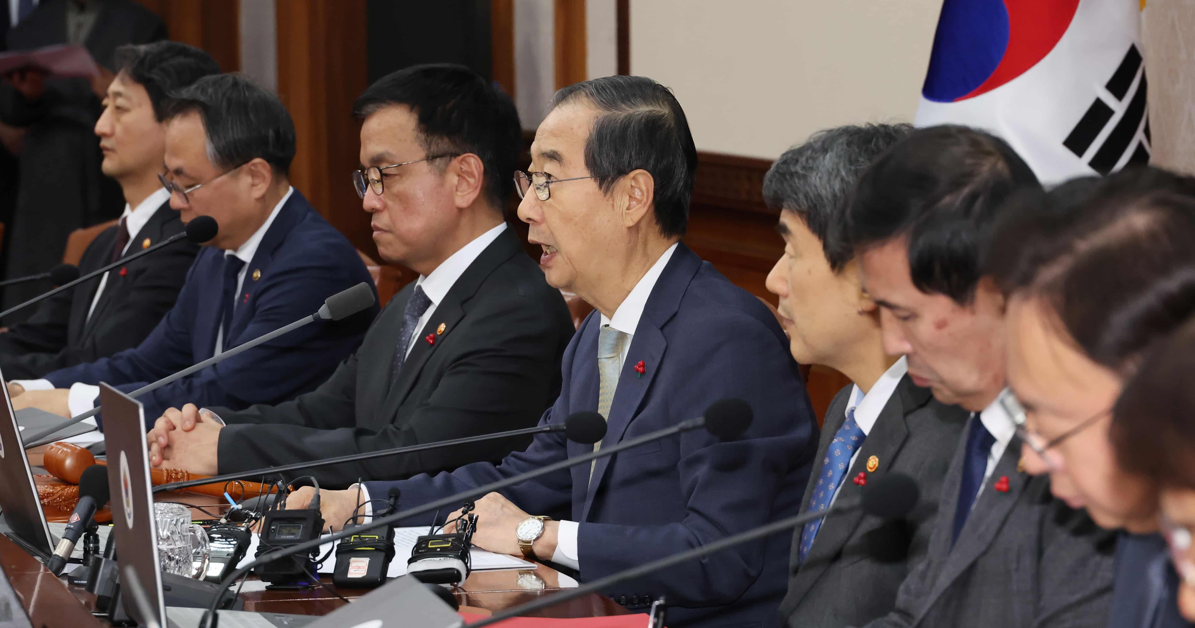 탄핵소추안 가결, 한국경제 살아날까?
