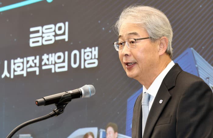 임종룡 우리금융 회장, 자사주 5천주 매입