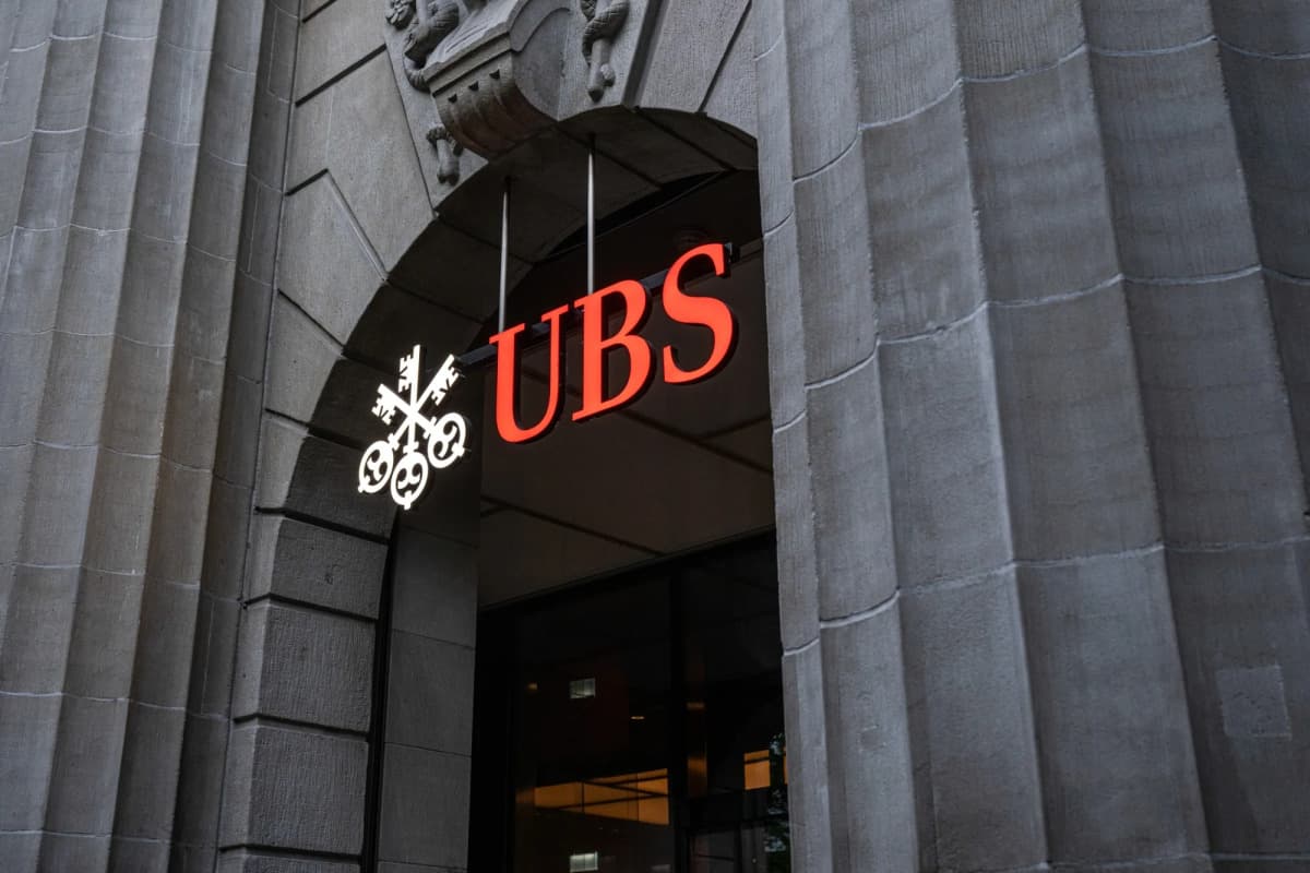 해외 8곳 은행, UBS 합병 관심