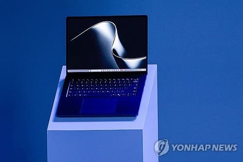 MS, 메타 뮤즈 구동 서피스 랩톱 울트라 공개