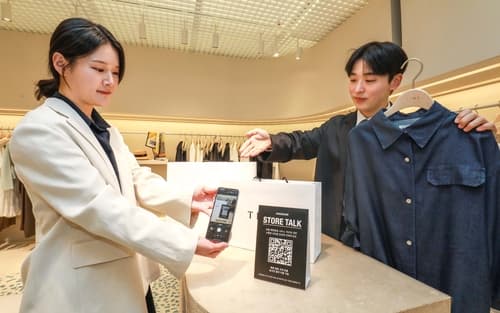 한섬, 1300여 매장 QR코드 '스토어톡' 도입