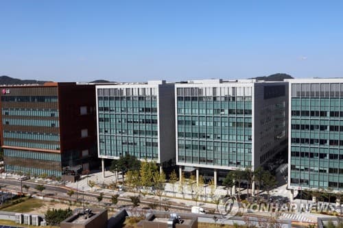 LG이노텍, 애플 매출 8.8조로 상반기 역대 최대