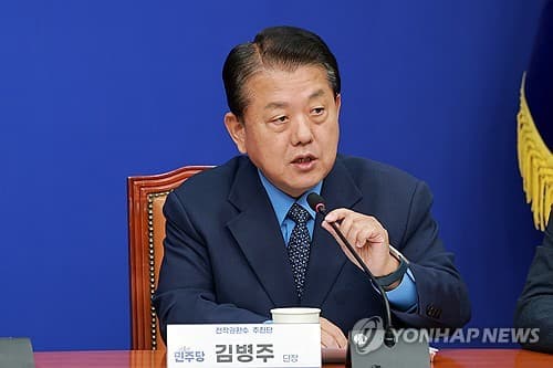 방산5사 영업이익 2.7조, 사회공헌 0.64% 불과