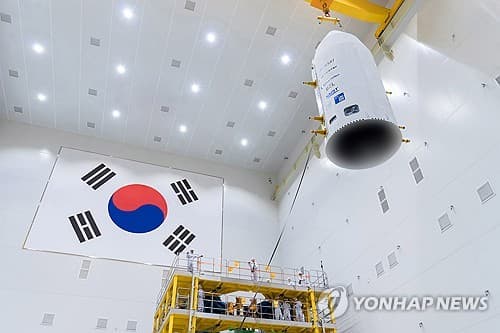 누리호, 치매치료제 연구용 큐브위성 발사